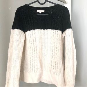 Color Block Sweater w/ Zipper Side Slit